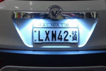 Лампа подсветки номера Lifan X60 — как выполнить замену быстро и без ошибок